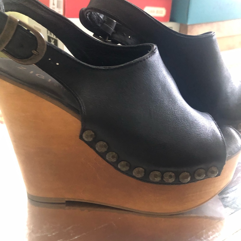ZiGi Black Wedge Sandals.  5 inches heels
